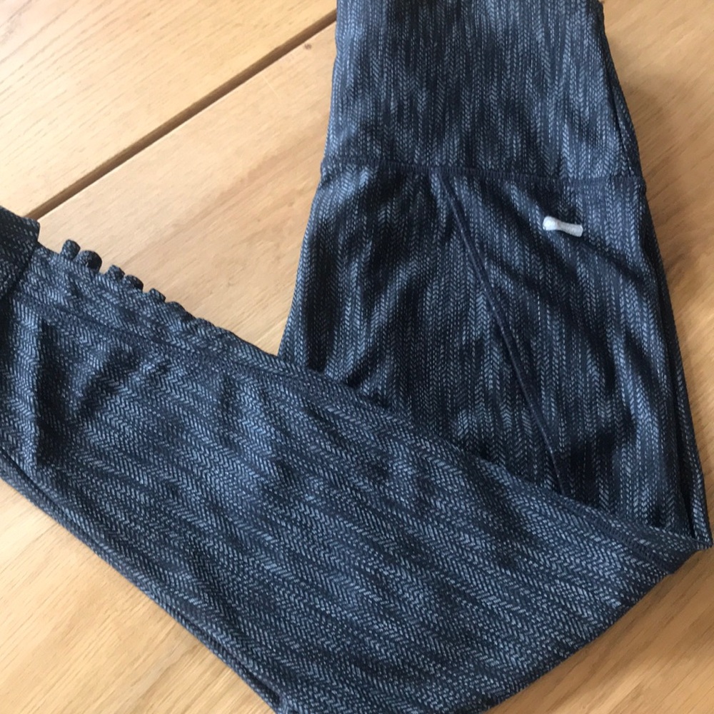 Mid-Calf Leggings